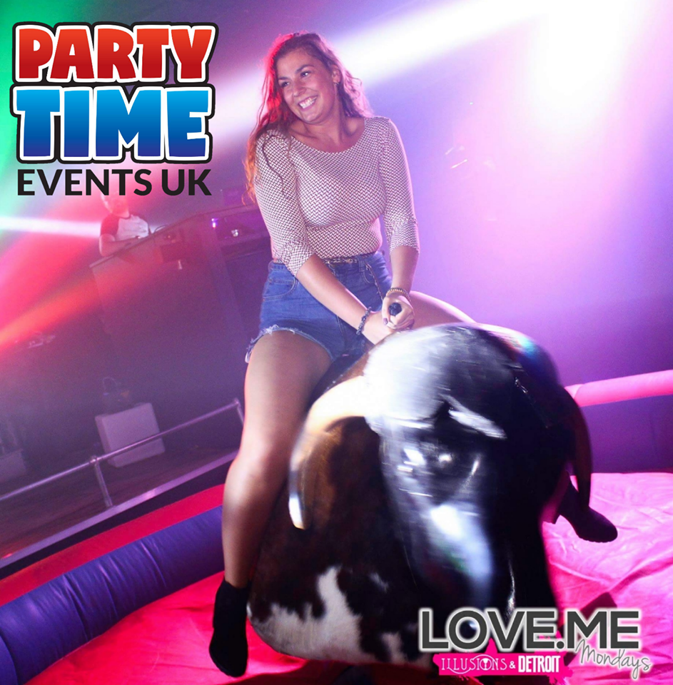 rodeo bull hire Co Durham & Darlington